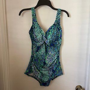 Maxine cross tie front